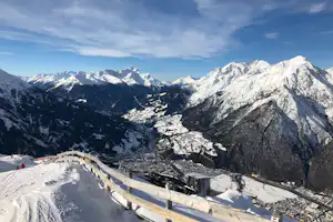 Camping Riffler - Blick vom Venet in den Talkessel von Landeck