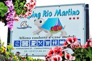 Camping Rio Martino - Eingangsschild des Campingplatzes