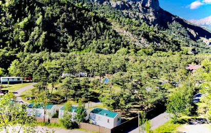 Camping River (Méolans-Revel)