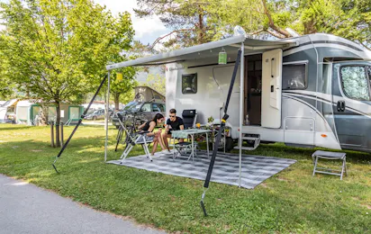 Camping Riviera (Calceranica al lago)