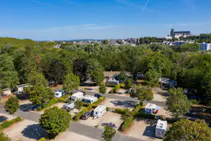 Camping de Bourges - Campingplatz aus der Vogelperspektive