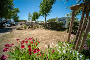 Camping Paradis Robinson Camping Robinson - Standplätze auf dem Campingplatz