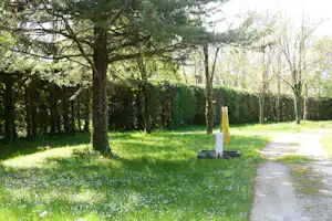 Camping Rochecondrie Loisirs - im Grünen