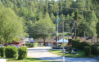 Rösjöbaden Camping & Stugby