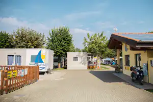 Camping Röse - Eingang des Campingplatzes