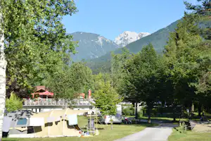 Camping Rosental Rož - Standplätze mit Blick auf die Berge