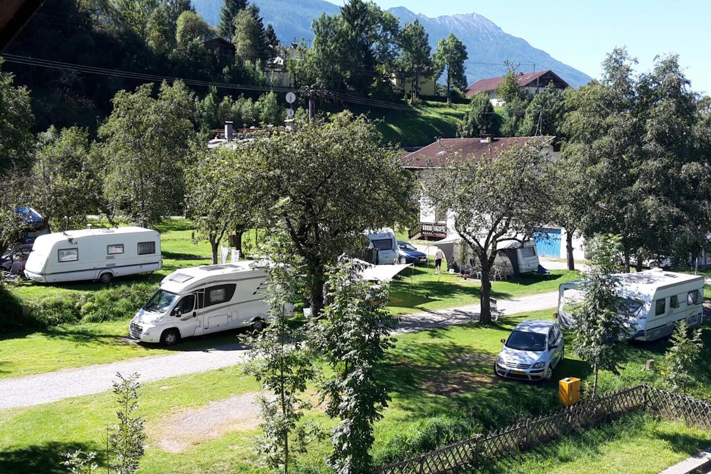 Camping Rossbach  -  Wohnwagen- und Zeltstellplatz vom Campingplatz in den Alpen