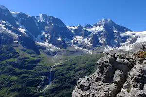Camping Rütti - Blick vom Campingplatz auf die Berge