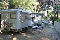 Camping Rustia - Wohnmobil- und  Wohnwagenstellplätze auf dem Campingplatz