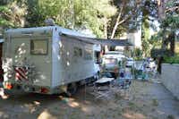 Camping Rustia - Wohnmobil- und  Wohnwagenstellplätze auf dem Campingplatz