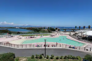 Camping Saint Aygulf Plage - Poolbereich auf dem Campingplatz
