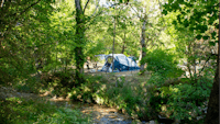 Camping Saint Clair - Zeltplätze am Ufer des Flusses