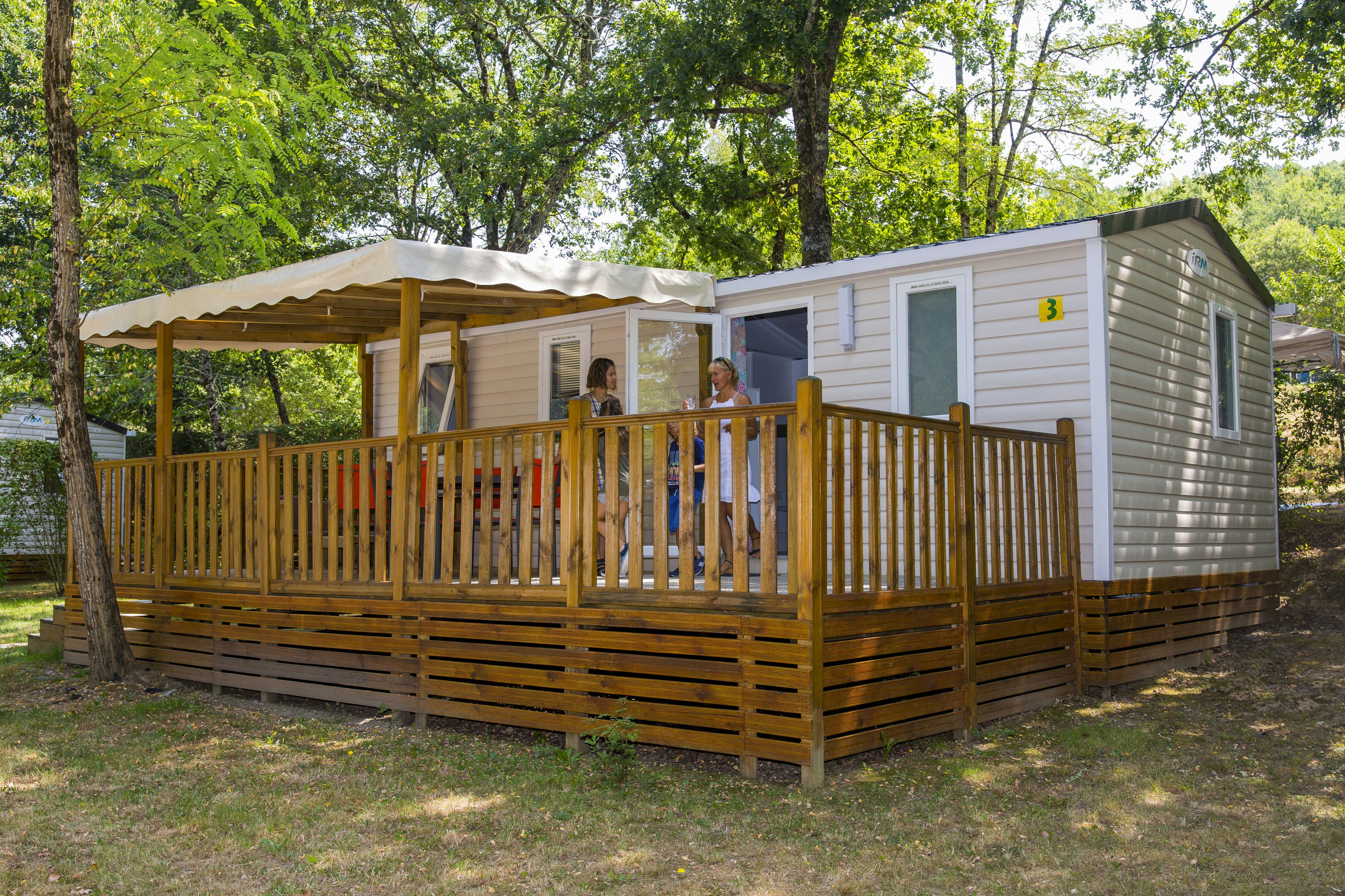 Camping Saint Pierre de Rousieux