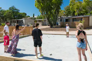 Camping Santa Lucia - Pétanque-Feld auf dem Campingplatz