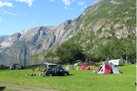 Camping Sæbø  -  Wohnwagen- und Zeltstellplatz vom Campingplatz am Eidfjord