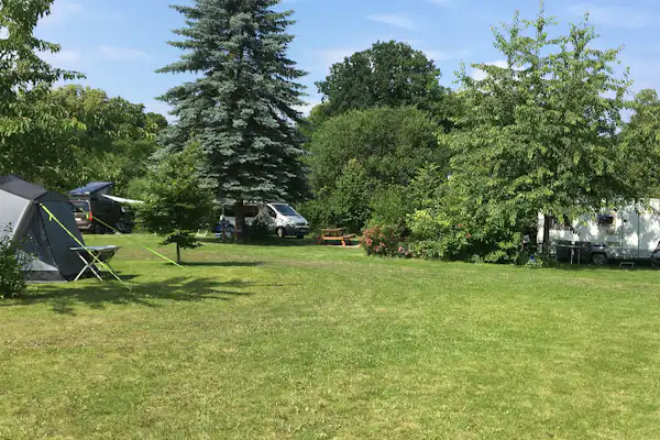 Camping "Schloß Roßdorf"