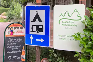 Camping Schlüchttal - Einfahrt des Campingplatzes