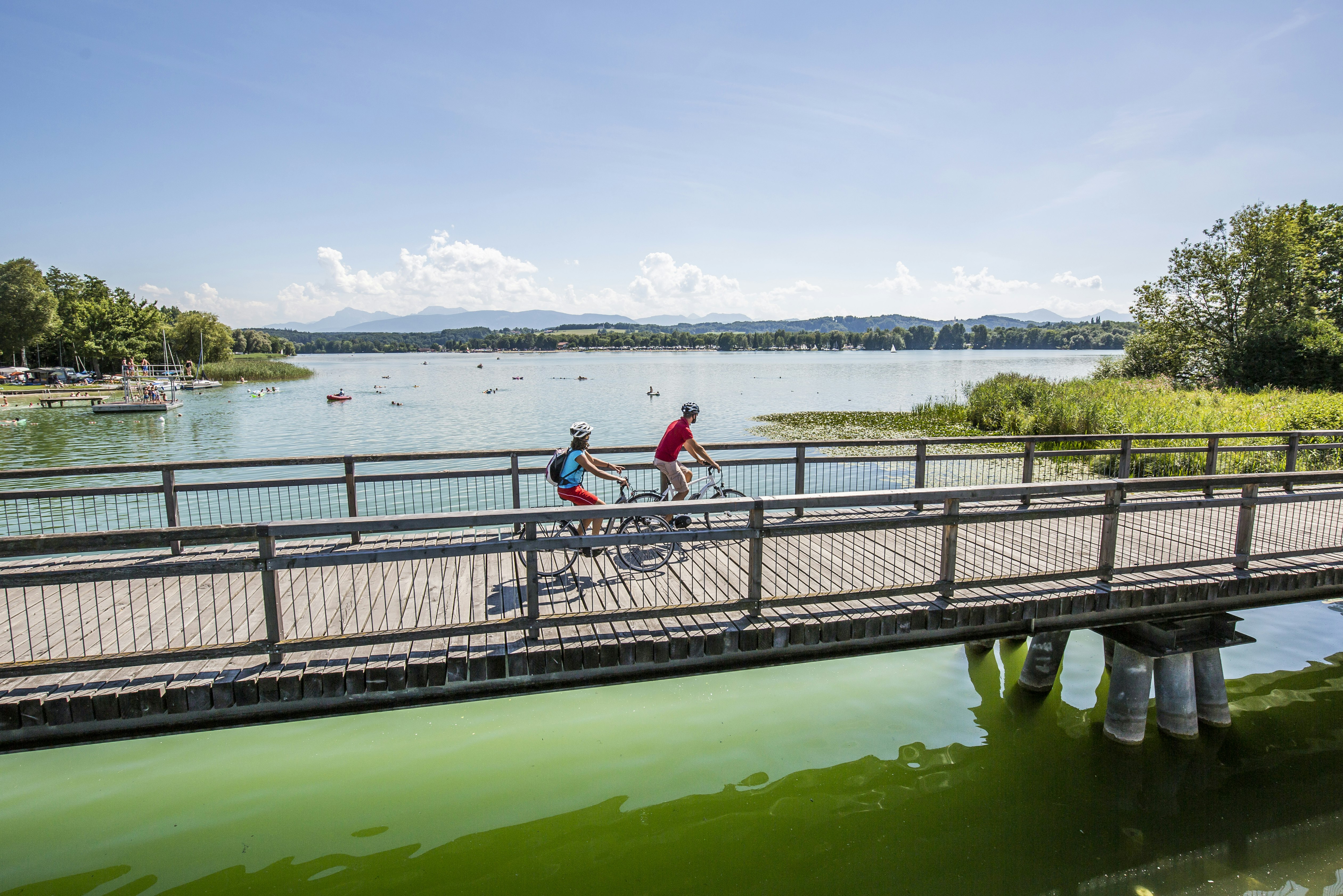 Camping Schwanenplatz - Fahrradwege entlang des Sees
