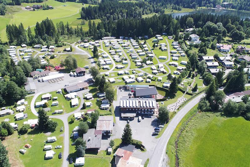 Camping Schwarzsee - Luftaufnahme auf den Campingplatz