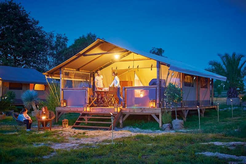 Camping Seasonova Ile de Ré - Glamping Miet-Zelt auf dem Campingplatz