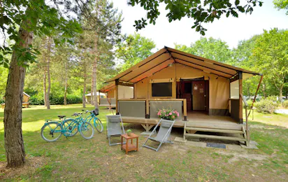 Camping Seasonova L'étang de la Vallée