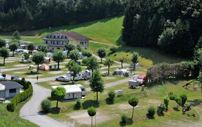 Camping Seeblick Toni