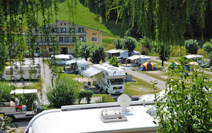 Camping Seeblick Toni