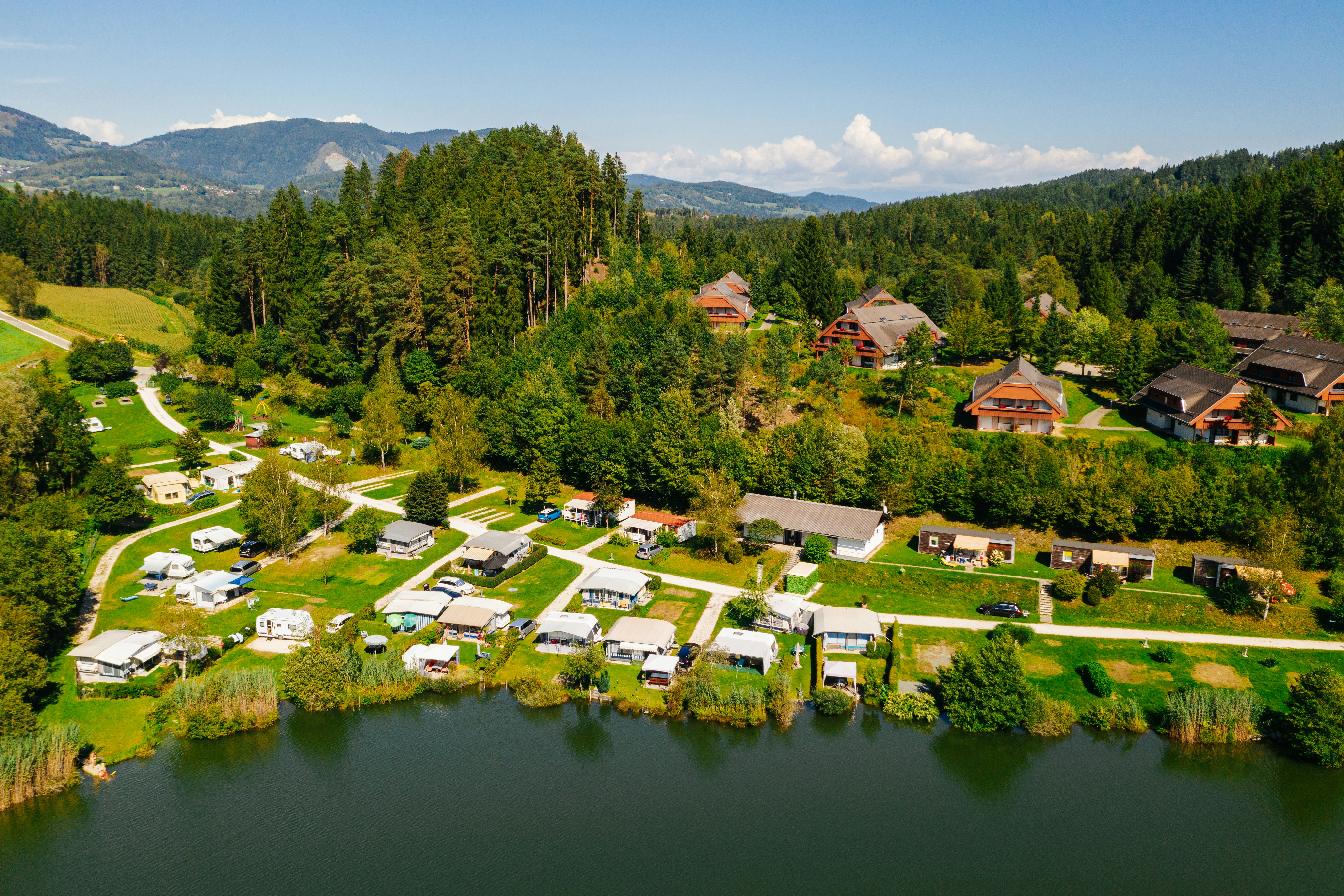 Camping Maltschacher Seewirt  Camping Seewirt - Blick auf drn Campingplatz aus der Vogelperspektive