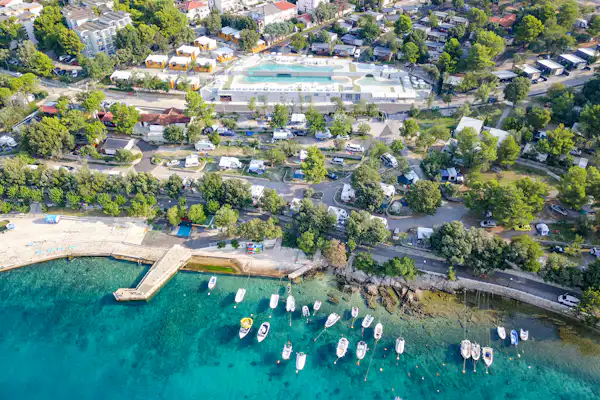 Elements Camping Selce
