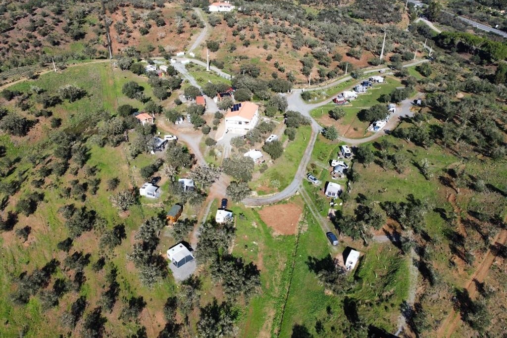Camping Serro Da Bica
