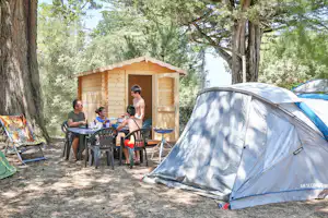Camping Signol - Zelt auf dem Standplatz
