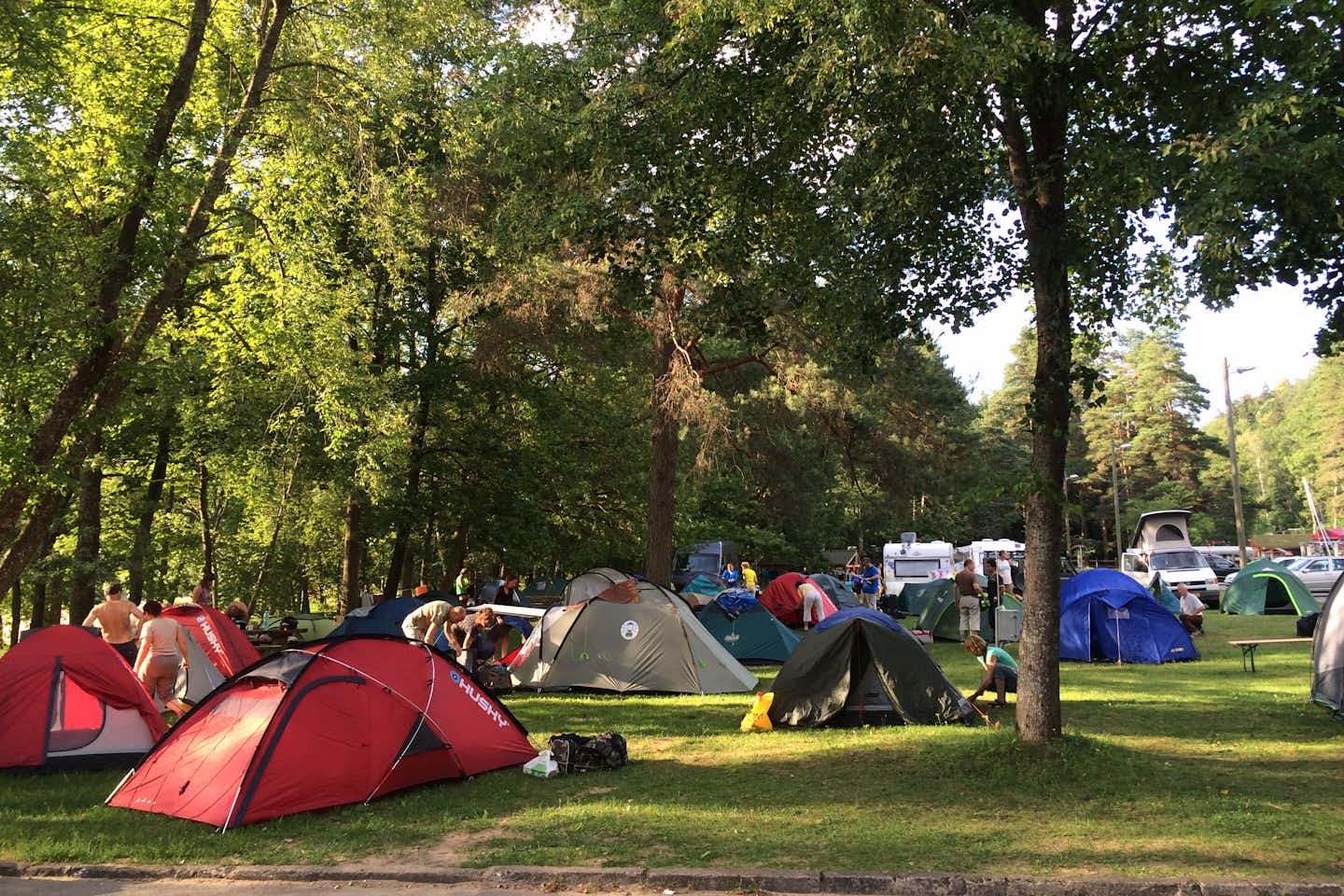 Camping Siguldas pludmale  - Zelte auf dem Campingplatz in Lettland