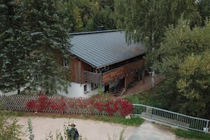 Camping Silberbach - Rezeption mit Ferienwohnung auf dem Campinggelände