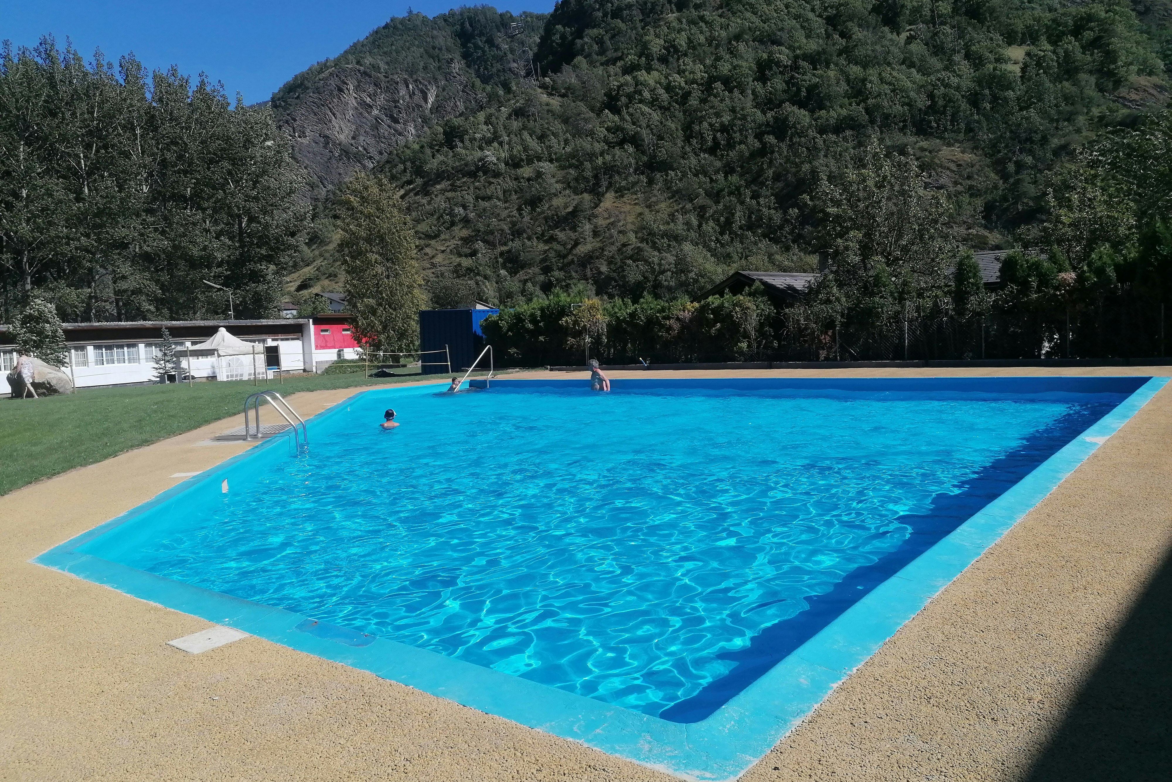 Camping Simplonblick - Pool auf dem Campingplatz