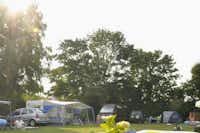 Camping Sollasi - Wohnmobil- und  Wohnwagenstellplätze im Grünen