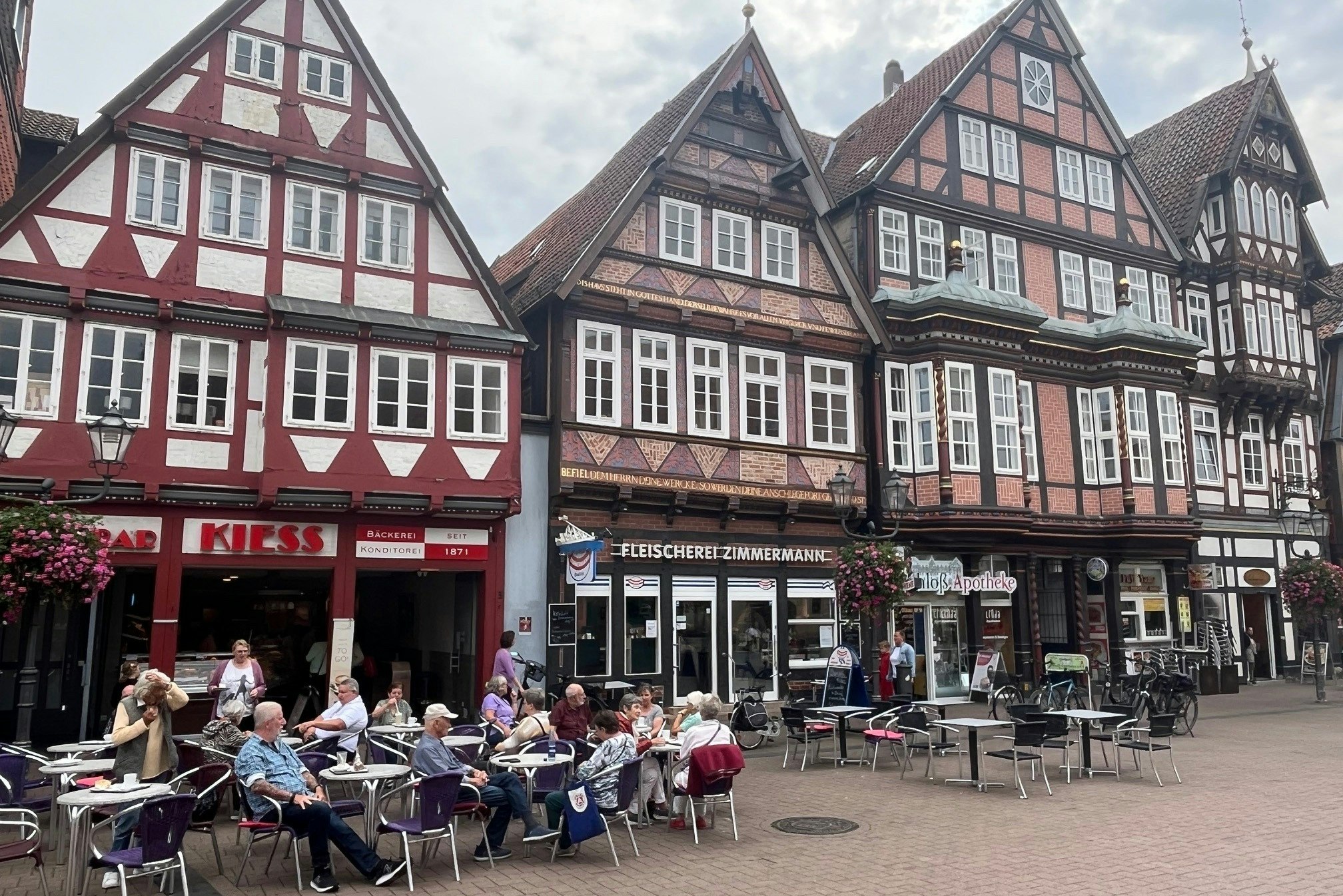 Camping Sonnenberg - Läden im Dorf in der Umgebung des Campingplatzes