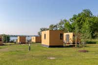 Campingplatz Sonnenkap - Mobilheime auf der Wiese
