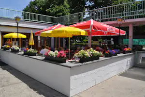 Camping Sonnenwaldbad - Restaurant vom Campingplatz mit Terrasse