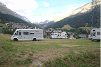 Camping Sportarena  -  Wohnwagenstellplatz vom Campingplatz mit Bergblick