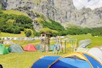 Camping Sportarena - Kinderspielplatz zwischen den Zeltplätzen
