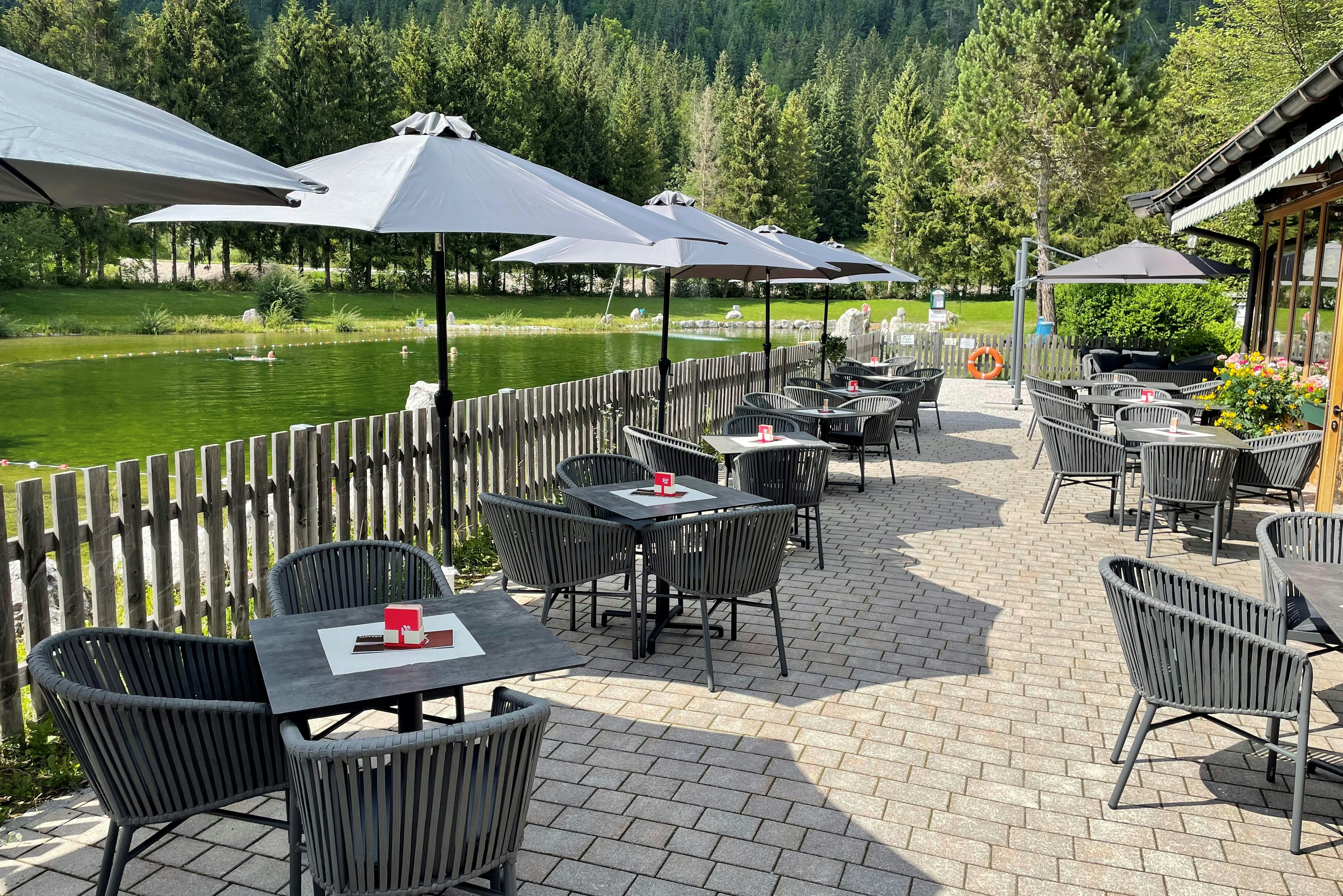 Camping Steinplatte Waidring  - Restaurant mit Terrasse auf dem Campingplatz