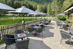 Camping Steinplatte Waidring - Restaurant mit Terrasse auf dem Campingplatz