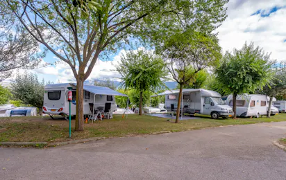 Stel Camping & Bungalows Resort