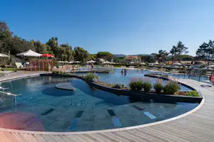Stella del Mare Family Camping Village Camping Stella del Mare - Poollandschaft im Freien
