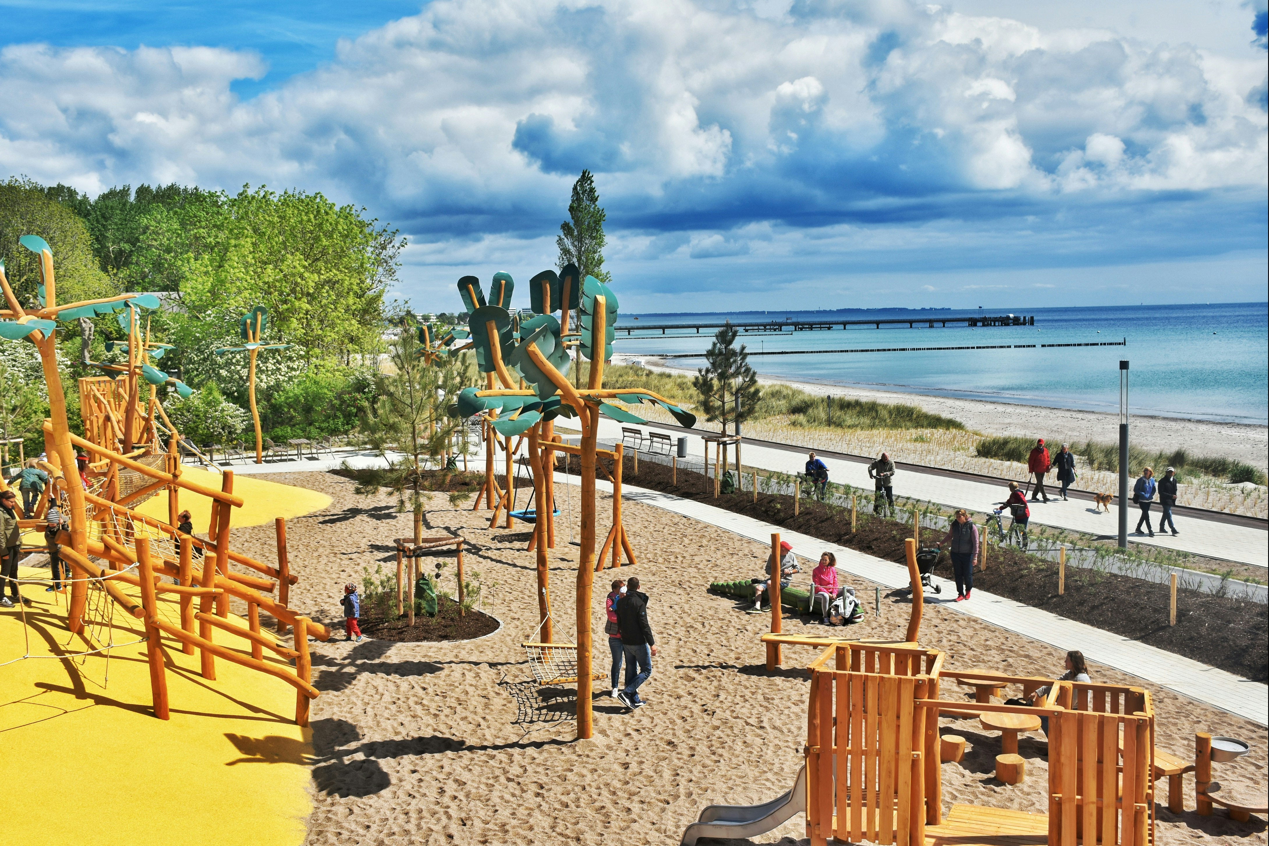 MeerReise Camping  Camping Strandparadies - Abenteuerspielplatz am Strand