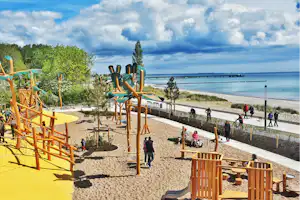 MeerReise Camping Camping Strandparadies - Abenteuerspielplatz am Strand