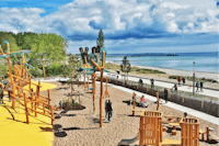 MeerReise Camping  Camping Strandparadies - Abenteuerspielplatz am Strand