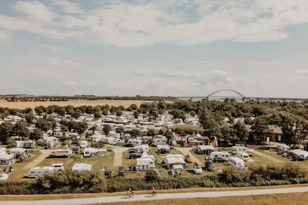 Camping Strukkamphuk