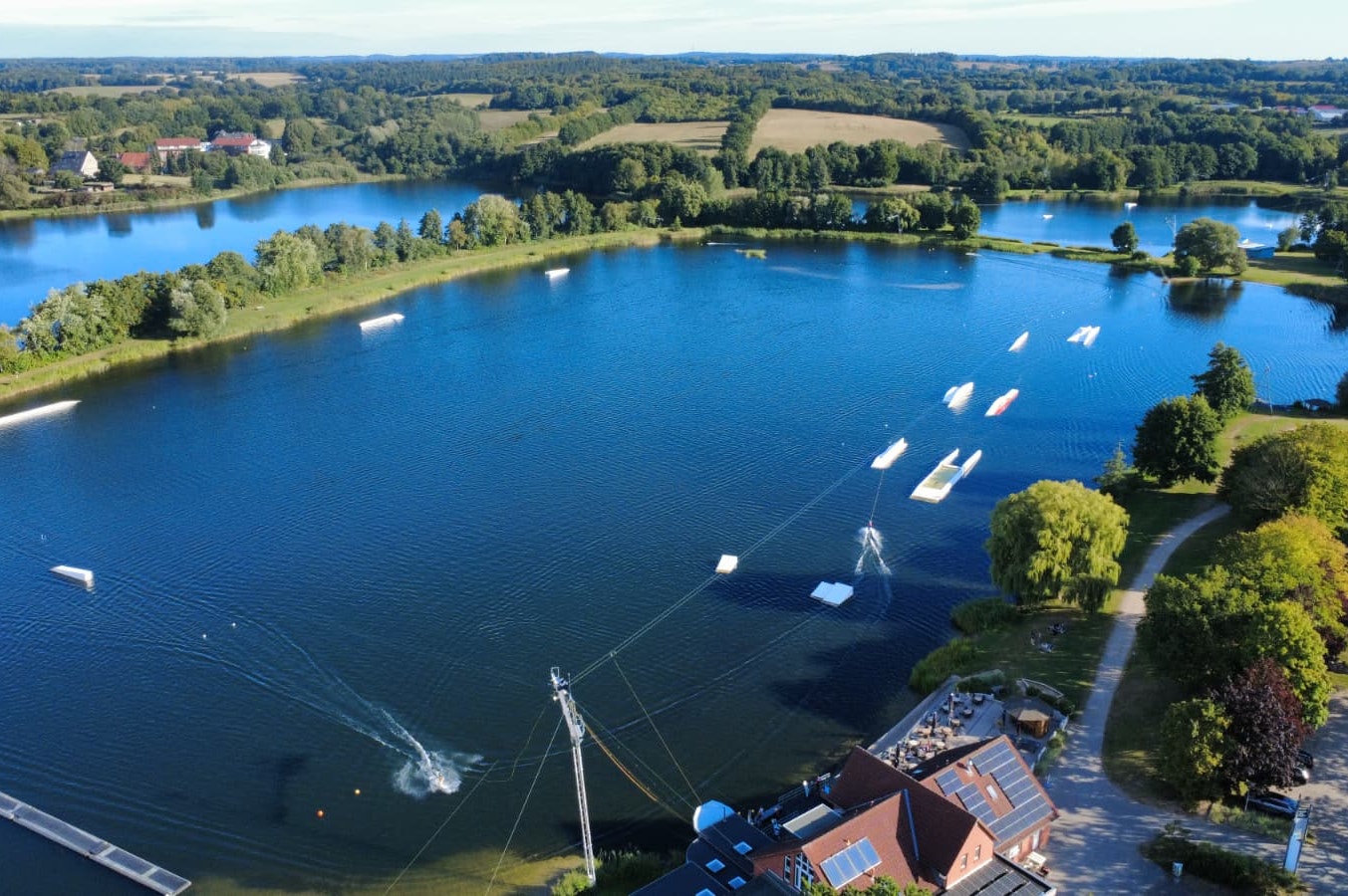 Süsel Seeparx  Süsel Seeparx Camping  - Campingplatz aus der Vogelperspektive