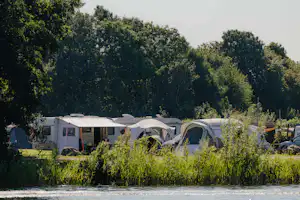 Süsel Seeparx Süsel Seeparx Camping - Standplätze im Grünen auf dem Campingplatz